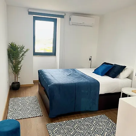 Casas Chao Da Roseira * Celorico Da Beira