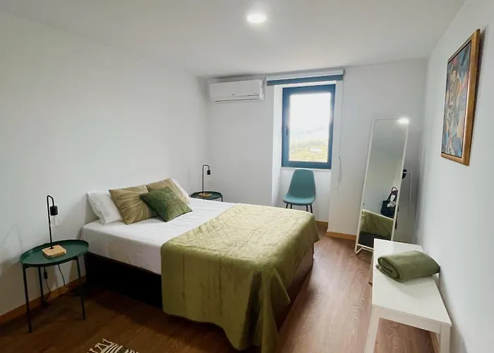 Casas Chao Da Roseira Celorico Da Beira